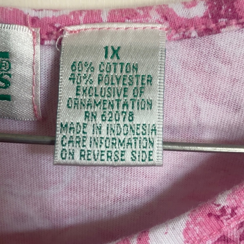 Pink shirt - Picture 2 of 2